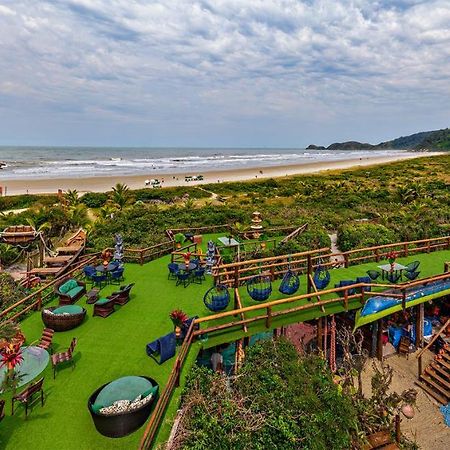 Grajagan Surf Resort Ilha do Mel Εξωτερικό φωτογραφία