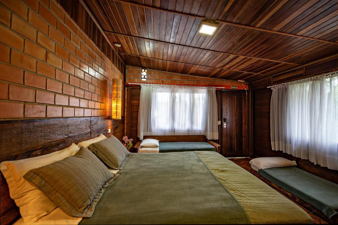 Grajagan Surf Resort Ilha do Mel Δωμάτιο φωτογραφία